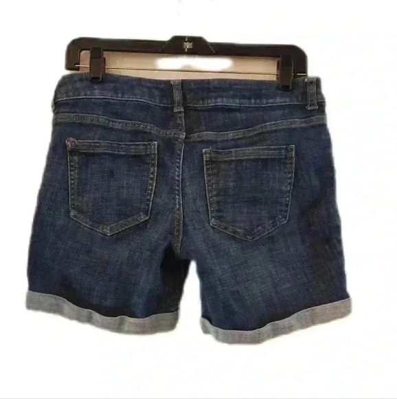 Celebrity Pink Cuffed Shorts, Size 5 - Picture 2 of 3